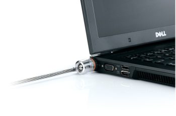 notebook com cabo de segurança